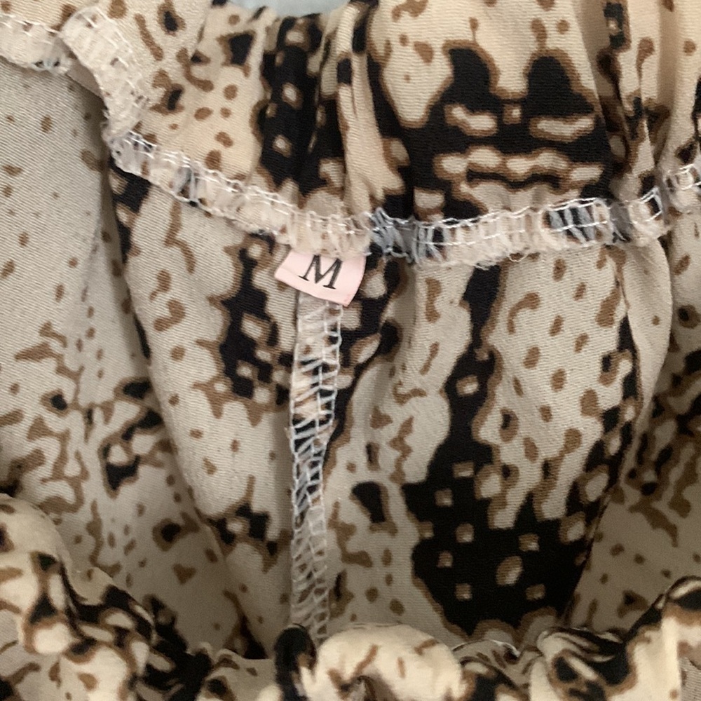 Animal Print Shorts - Picture 3 of 4